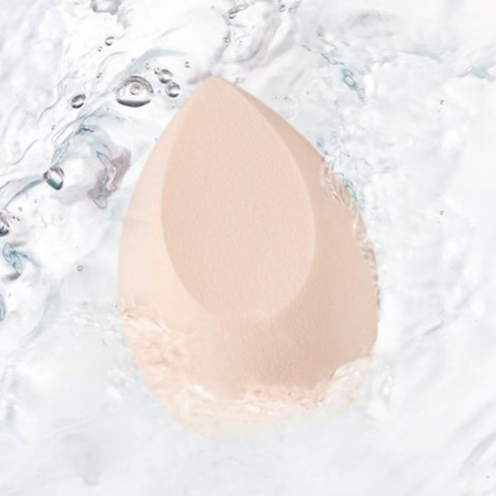 Set of 4 Pink Makeup Sponges - Picture 7 of 8